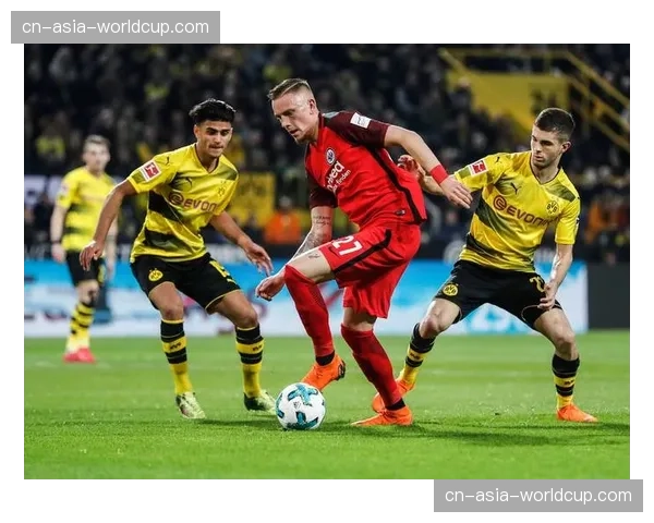 专栏前瞻：欧冠四分之一决赛抽签出炉，德甲三强的欧战前景分析