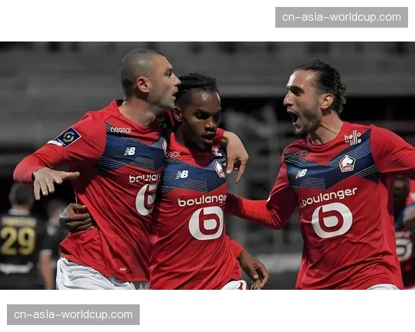 历史回顾:十年前“巨资时代”开启对今日法甲战术多元化的深远影响 历史回顾:十年前“巨资时代”开启对今日法甲战术多元化的深远影响